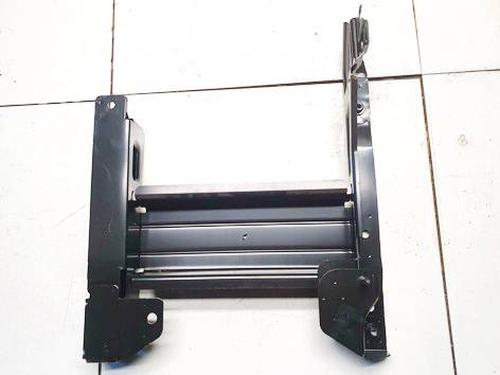 Used Support Support FIAT 500L (351_, 352_) 1.3 D Multijet (199LXY1A, 199LXY11) (84 hp) 40243773 40243773