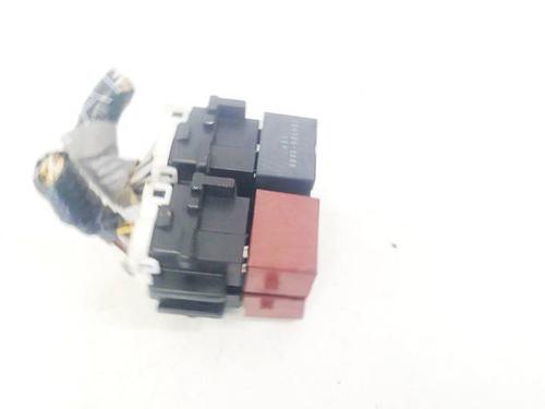 Used Fuse box Fuse box HONDA ACCORD VII (CL, CN) 2.2 i-CTDi (CN1) (140 hp) 32583195 32583195