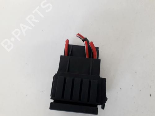 Fuse box BMW 5 (E39) 525 tds | BP33074114E1 - Image 3
