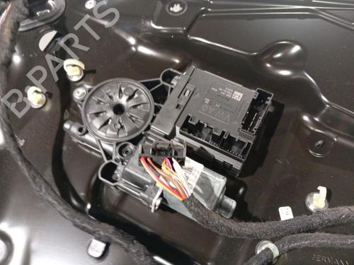 Used Right front window motor Right front window motor 38182986 38182986