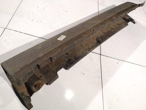 Used Right sideskirt Right sideskirt FIAT DOBLO MPV (119_, 223_) 1.9 JTD (105 hp) 39895253 39895253