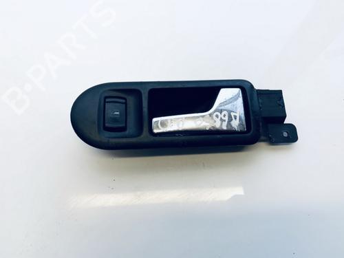 Used Front right interior door handle Front right interior door handle VW GOLF IV (1J1) 1.9 TDI (110 hp) 35558820 35558820