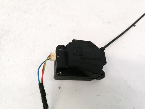 electronic-module-volvo-v70-ii-285-1999-2000-2001-2002-2003-2004-2005-2006-2007-2008-32913411 main image