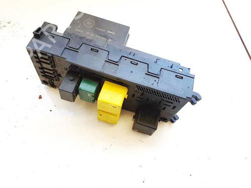 Used Fuse box Fuse box MERCEDES-BENZ CLS (C219) CLS 320 CDI (219.322) (224 hp) 32946791 32946791