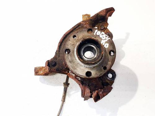 Used Right front steering knuckle Right front steering knuckle FIAT STILO (192_) 1.9 JTD (192_XE1A) (115 hp) 40275633 40275633