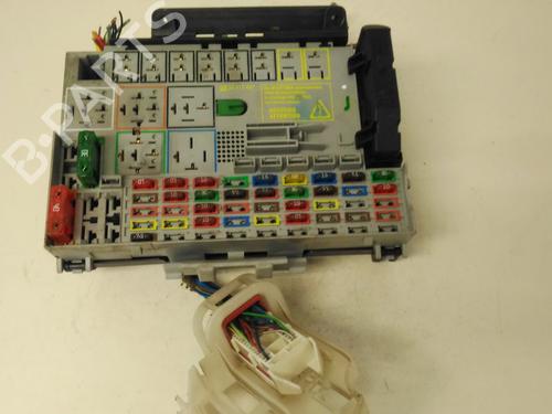 Used Fuse box Fuse box OPEL CORSA B (S93) 1.4 i (F08, F68, M68) (60 hp) 33522309 33522309