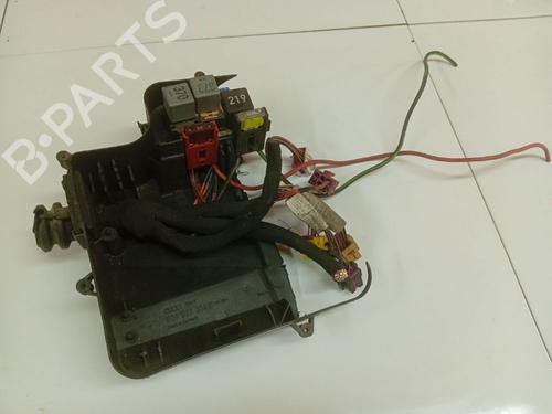 Used Fuse box Fuse box VW PASSAT B5 Variant (3B5) 1.9 TDI (90 hp) 33837851 33837851