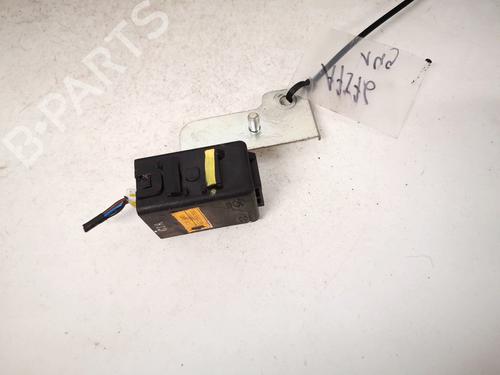 electronic-module-hyundai-santa-fe-ii-cm-2005-2006-2007-2008-2009-2010-2011-2012-2013-2014-2015-32898724 main image