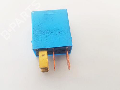 other-kia-carens-iii-mpv-un-2006-2007-2008-2009-2010-2011-2012-2013-33066221 main image