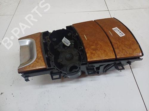 Used Cup/Object holder Cup/Object holder MERCEDES-BENZ R-CLASS (W251, V251) R 320 CDI 4-matic (251.022, 251.122) (224 hp) 34925591 34925591