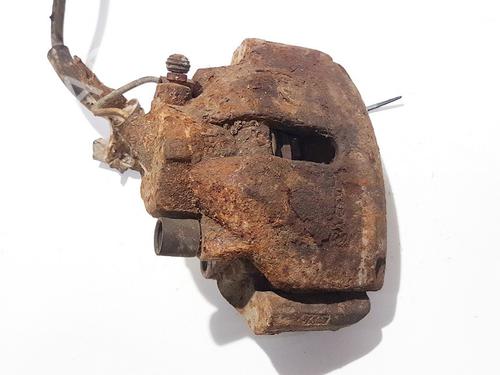 Used Right front brake caliper Right front brake caliper AUDI A6 C5 (4B2, 4B4) 2.5 TDI (150 hp) 35464227 35464227