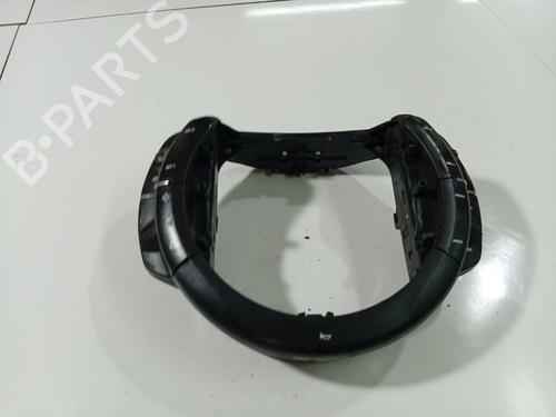 Used Steering wheel controls Steering wheel controls 39061240 39061240