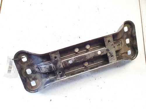 Used Engine mount Engine mount MERCEDES-BENZ GL-CLASS (X164) GL 420 CDI 4-matic (164.828) (306 hp) 39909868 39909868