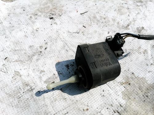 headlight-adjuster-motor-audi-a4-b5-8d2-1994-1995-1996-1997-1998-1999-2000-2001-35420764 main image