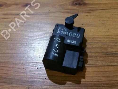 Used Electronic module Electronic module MITSUBISHI GALANT VIII Estate (EA_, EC_) 2.0 (EA2W) (133 hp) 33524870 33524870