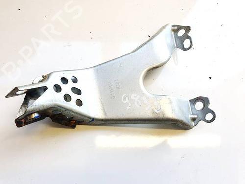 BP32589671C155 main image