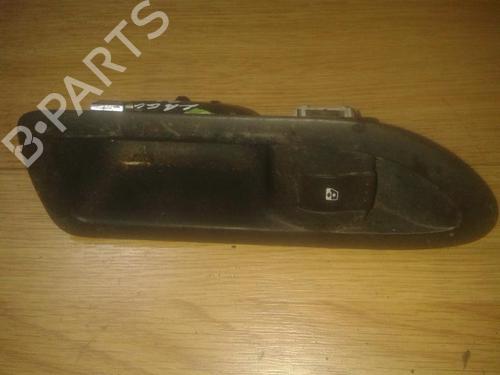 Used Switch Switch RENAULT LAGUNA II (BG0/1_) 1.8 16V (BG06, BG0J, BG0M) (116 hp) 33499040 33499040