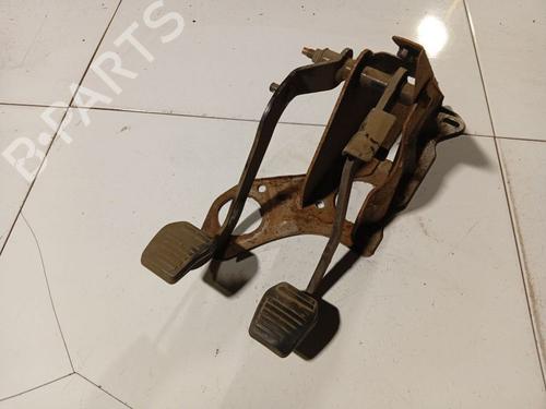 pedal-ford-transit-van-fa_-_-2000-2001-2002-2003-2004-2005-2006-34911742 main image