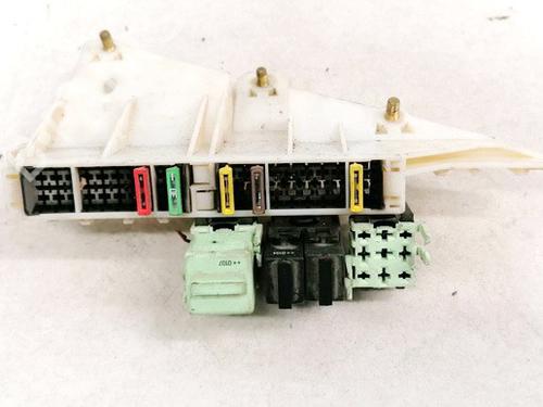 Used Fuse box Fuse box OPEL INSIGNIA A (G09) 1.8 (68) (140 hp) 33077985 33077985