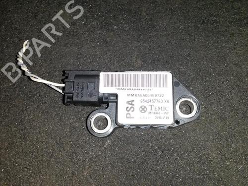 Used Electronic module Electronic module CITROËN C5 I (DC_) 2.0 16V (DCRFNC, DCRFNF) (136 hp) 33479972 33479972