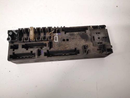 Used Fuse box Fuse box SUBARU LEGACY IV Estate (BP) 2.0 AWD (BP5) (138 hp) 32531138 32531138
