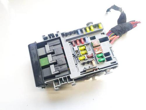 Used Fuse box Fuse box TOYOTA PRIUS (_W3_) 1.8 Hybrid (ZVW3_) (99 hp) 33565238 33565238