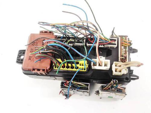 Used Fuse box Fuse box MITSUBISHI SPACE STAR MPV (DG_A) 1.9 DI-D (DG4A) (102 hp) 32959591 32959591