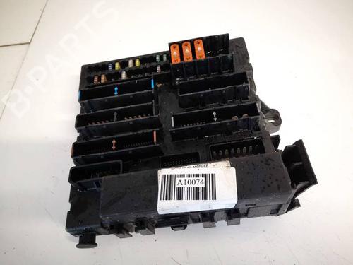 fuse-box-opel-vectra-c-z02-2002-2003-2004-2005-2006-2007-2008-2009-32590258 main image
