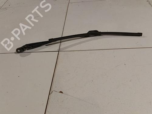 front-windshield-wiper-arm-skoda-roomster-5j7-2006-2007-2008-2009-2010-2011-2012-2013-2014-2015-33489421 main image