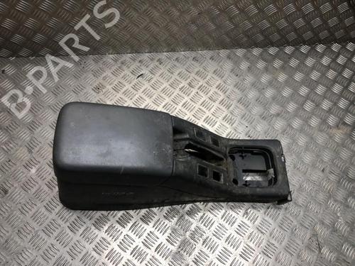 Used Armrest / Center console Armrest / Center console NISSAN NAVARA (D22) 2.5 D 4x4 (133 hp) 35704393 35704393