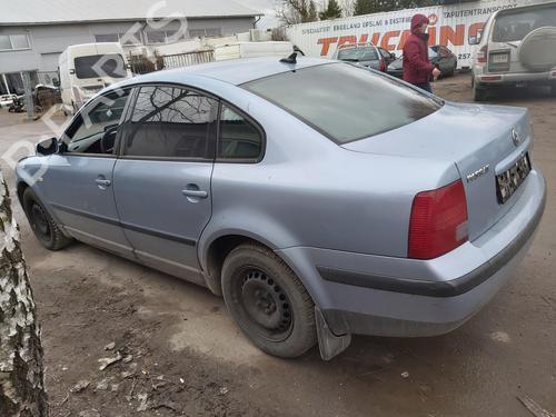 Electronic module VW PASSAT B5 Variant (3B5) 1.8 | BP33104208M83  - Image 9