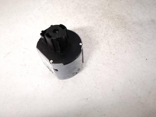 Switch SKODA OCTAVIA II (1Z3) 2.0 TDI | BP35354032I30 - Image 3
