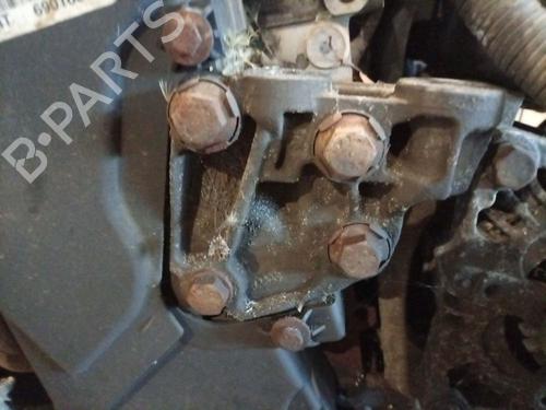 Suporte Suporte VOLVO V50 (545) 2.0 D (136 hp) 36760216 36760216