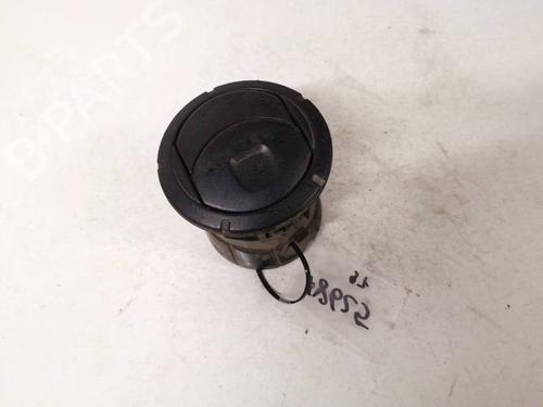 Used Air vent RENAULT MASTER II Van (FD) 2.5 dCi (FD02) (101 hp) 32925389