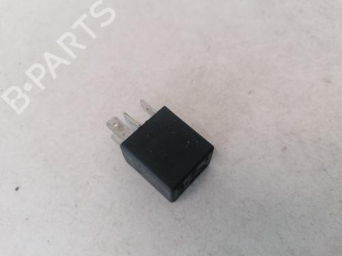 other-opel-zafira-a-mpv-t98-1999-2000-2001-2002-2003-2004-2005-2006-33069315 main image