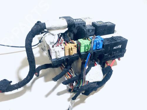 Used Fuse box Fuse box SEAT IBIZA II (6K1) 1.9 TDI (90 hp) 33075846 33075846