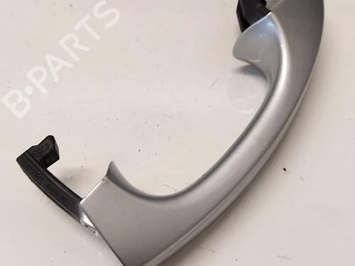 Used Front right exterior door handle Front right exterior door handle 39223586 39223586