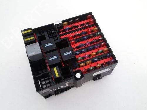 Used Fuse box Fuse box FORD FIESTA V (JH_, JD_) 1.4 TDCi (68 hp) 33508456 33508456