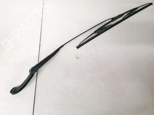 Used Front windshield wiper arm Front windshield wiper arm 33091908 33091908
