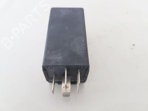 Used Electronic sensor Electronic sensor AUDI 80 B3 Saloon (893, 894, 8A2) 2.0 E (113 hp) 33065883 33065883