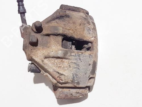 Used Right front brake caliper Right front brake caliper MERCEDES-BENZ SPRINTER 2-t Bus (B901, B902) 213 CDI (902.671, 902.672) (129 hp) 35871432 35871432