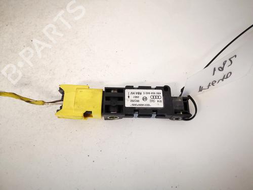 Used Electronic module Electronic module VW PHAETON (3D1, 3D2, 3D3, 3D4, 3D6, 3D7, 3D8, 3D9) 5.0 V10 TDI 4motion (313 hp) 32907377 32907377