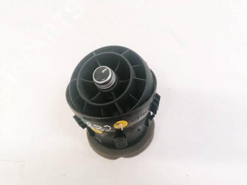 Used Air vent Air vent AUDI A1 (8X1, 8XK) 2.0 TDI (143 hp) 32926097 32926097