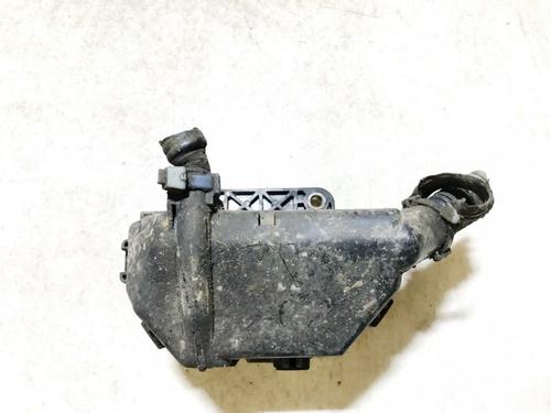 Fuse box TOYOTA RAV 4 II (_A2_) 2.0 D 4WD (CLA20_, CLA21_, CLA20R, CLA21R) | BP33100899E1 - Image 2