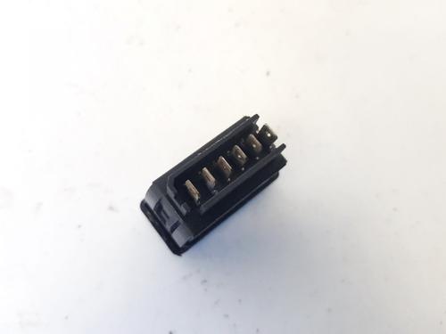Switch RENAULT ESPACE II (J/S63_) 2.0 (J636) | BP33073622I30 - Image 3