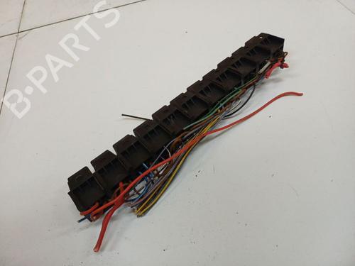 Fuse box VW TRANSPORTER T5 Van (7HA, 7HH, 7EA, 7EH) VR6 3.2 4motion | BP37505798E1 - Image 4