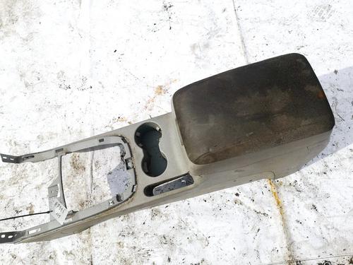Used Armrest / Center console Armrest / Center console 35440267 35440267