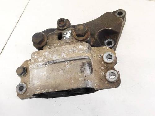 Used Engine mount Engine mount AUDI A3 (8P1) 2.0 TDI 16V (140 hp) 32930700 32930700