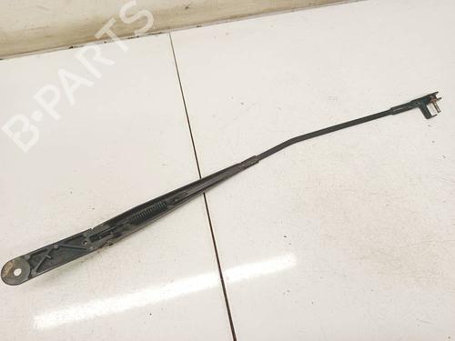 Used Front windshield wiper arm Front windshield wiper arm 35830474 35830474