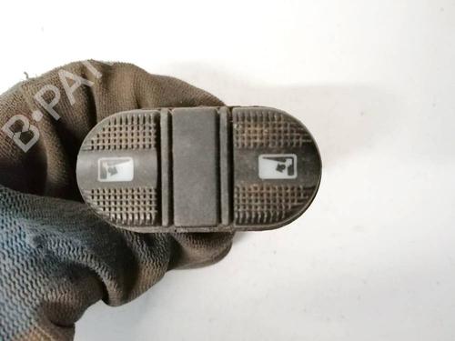 Used Switch Switch SEAT ALHAMBRA (7V8, 7V9) 1.9 TDI (90 hp) 32951359 32951359